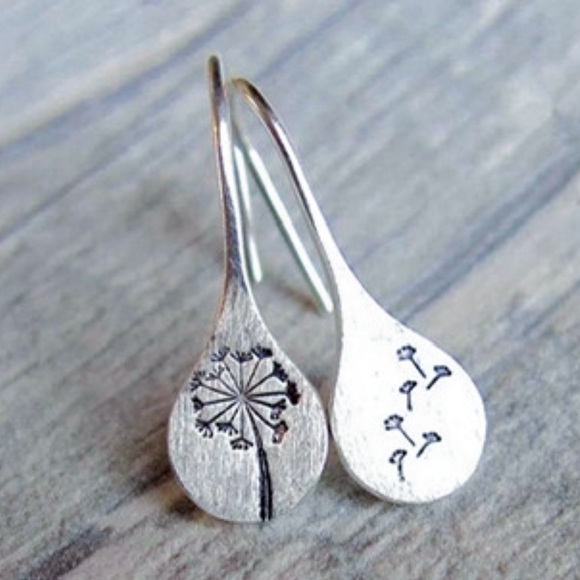 Any 4/$25! Silver Engraved Teardrop Threader Earrings - Picture 2 of 6